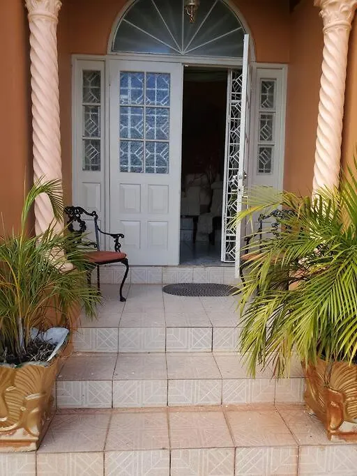 Prestige At Westgate Hills-4 Bedrooms With Dry Bar Montego Bay