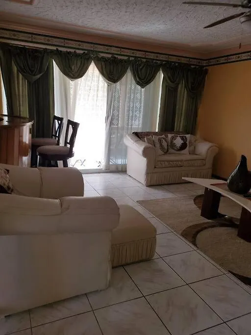 Prestige At Westgate Hills-4 Bedrooms With Dry Bar Montego Bay
