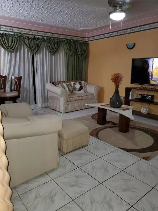 Prestige At Westgate Hills-4 Bedrooms With Dry Bar Montego Bay 0*,